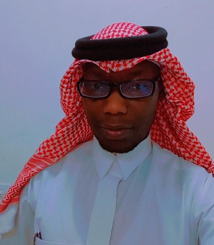 Mr Edris Ssekyoni - CEO
